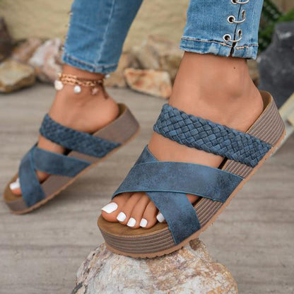 📢📢54% OFF !! ⏰Women's Criss-Cross Woven Strap Wedge Sandals