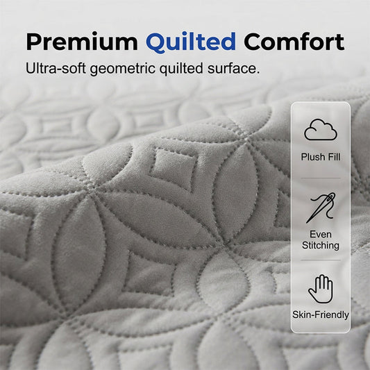 Quilted Waterproof Mattress Protector – Blocks spills & stains, keeps your mattress fresh. Deep pocket, no shifting. Sleep soundly! 😴✨